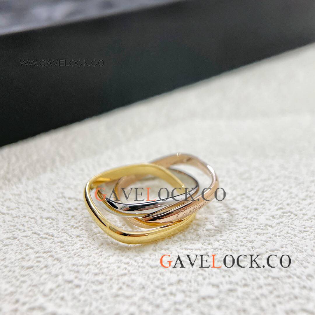 New AAA Replica Cartier Trinity Ring Square Ring New AAA Replica Cartier Trinity Ring Square Ring